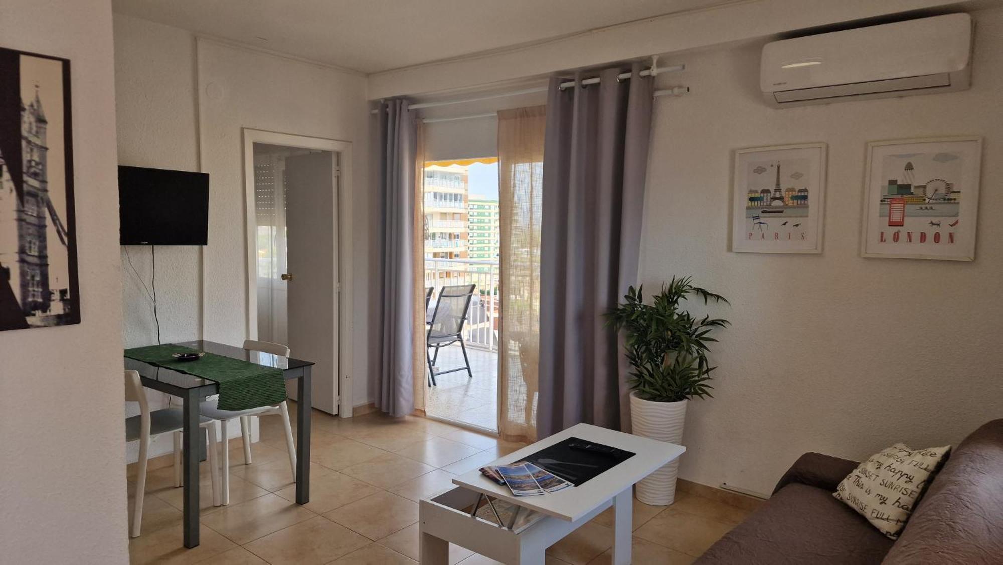 Apartamento De 1 Habitacion Frente Al Mar Y Con Piscina Apartment Benicassim Exterior photo